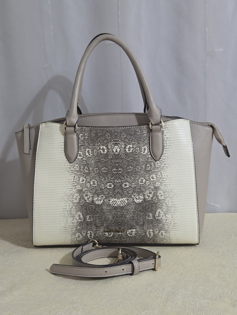 Nine West - Paisley Jet Set Medium Faux Leather Crossbody Handbag Tote